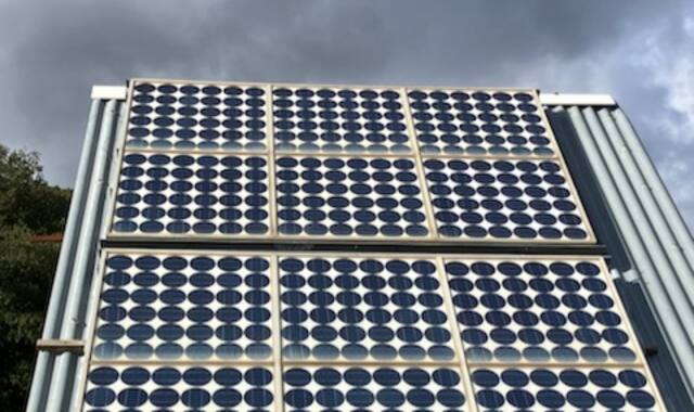 Bricolage lot de 12 Panneaux solaires pour  production de +/- 1500 WC