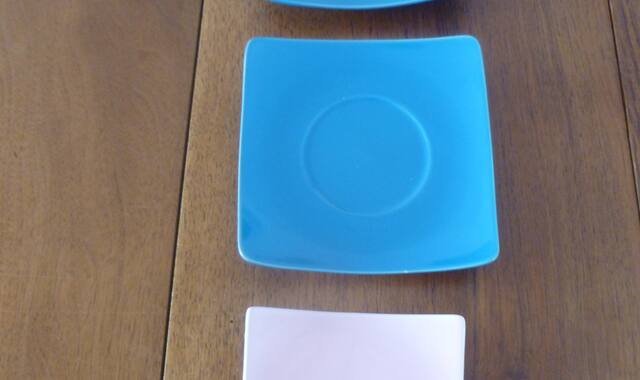 Divers 3 soucoupes
