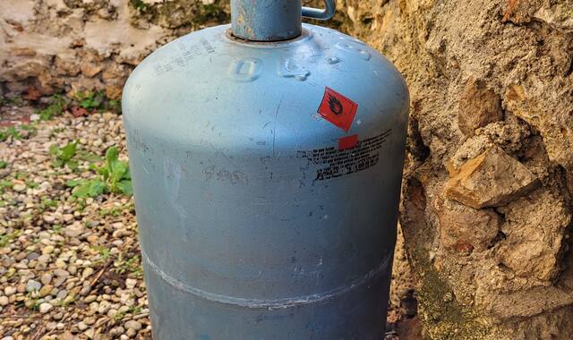 Divers bouteille de gaz butane neuve bleu 13kg