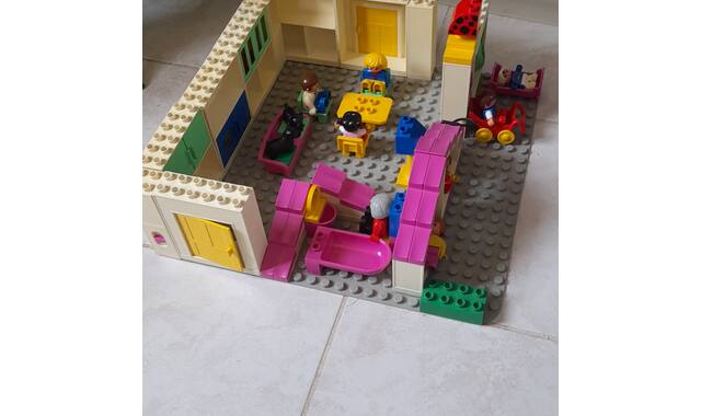 Divers maison a construire duplo