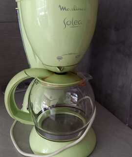 Electroménager cafetière électrique Moulinex vintage