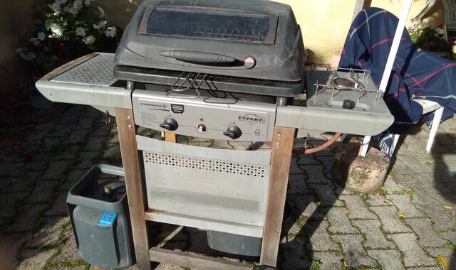 Electroménager barbecue à gaz