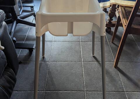 Equipements pour Bébé, Enfants, Puériculture chaise haute IKEA