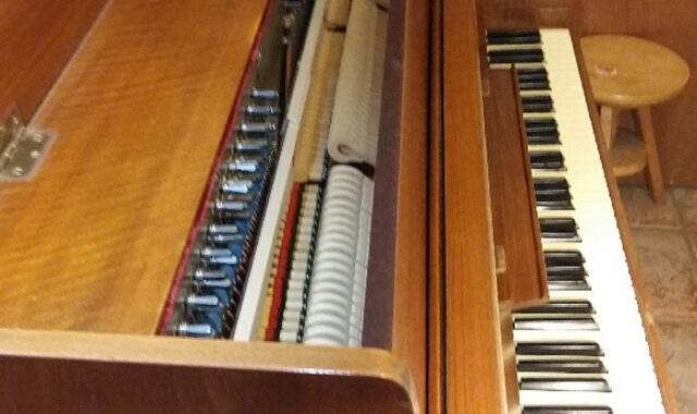Instruments de musique piano droit Burger & Jacobi mod 115
