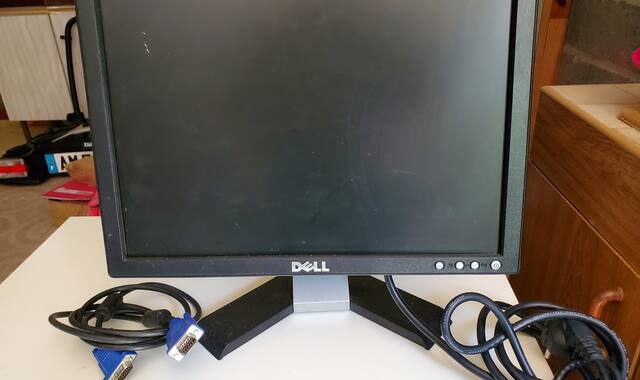 Informatique moniteur PC Dell