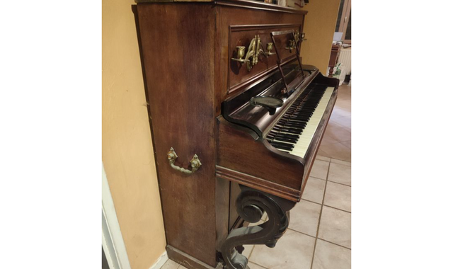 Instruments de musique piano