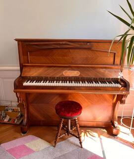 Instruments de musique piano droit