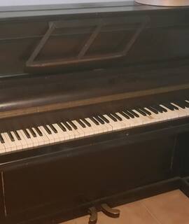 Instruments de musique piano droit bois Levêque 1890-1900 couleur ébène