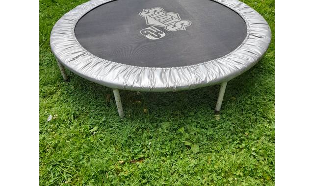 Jeux, Jouets trampoline