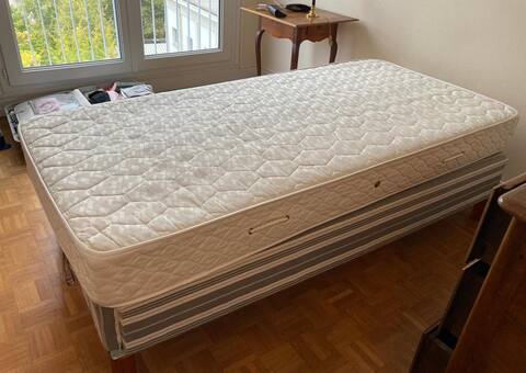 Literie matelas et sommier lit 1 personne
