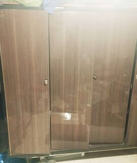 Meubles armoire marron 180 cm x 180 cm