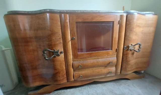 Meubles buffet en bois avec plateau en marbre gris