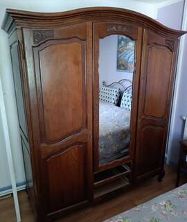 Meubles armoire en chêne