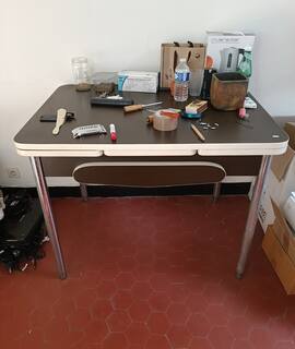 Meubles table formica