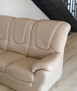 Meubles divan en cuir beige 3 places