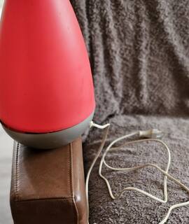 Meubles lampe rouge en forme d  oeuf