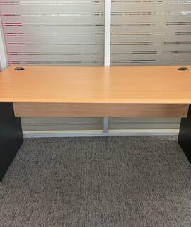 Meubles lot de 88 bureaux droit 160x80x70 Bois