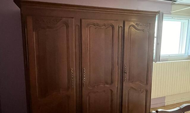 Meubles lit+armoire 3 portes rustiques