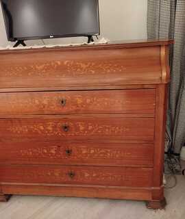 Meubles grande commode de famille