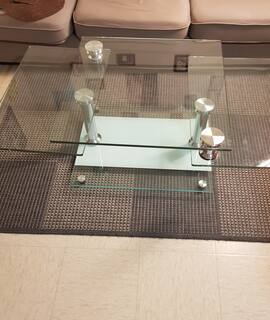 Mobilier table basse en verre