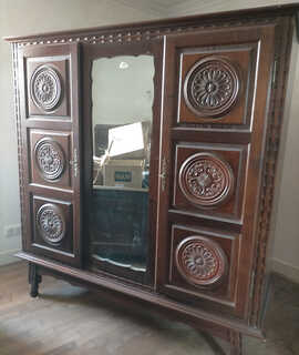 Mobilier armoire 3 portes avec glace