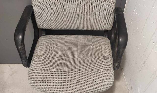 Mobilier chaise de bureau roulante