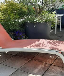 Mobilier chaise longue bain de soleil