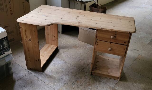 Mobilier bureau en pin