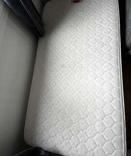 Mobilier lit (matelas + sommier)
