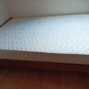 Mobilier lit bois massif 120cm
