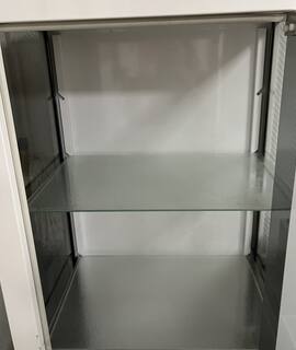 Mobilier armoire à pharmacie