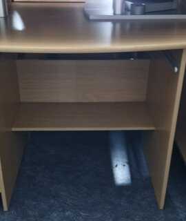 Mobilier 30 bureaux multimédia