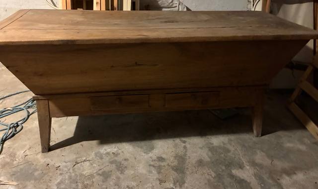 Antiquités pétrin rustique