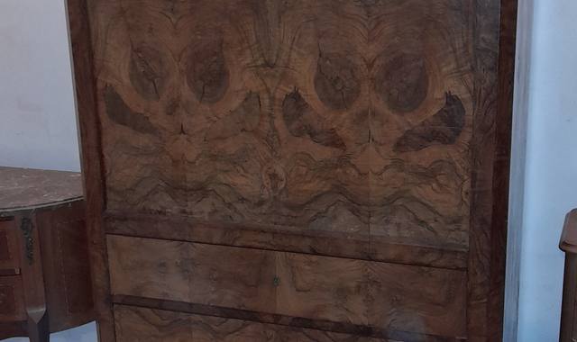 Antiquités sécrétaire, petit meuble de bureau et tapis