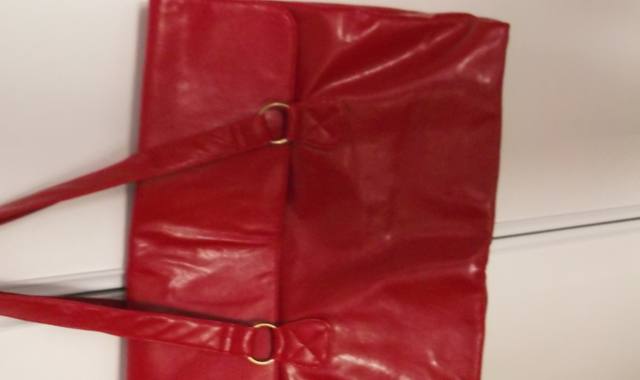 Bijoux, accessoires sac rouge