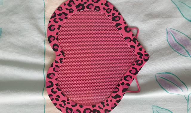 Bijoux, accessoires porte boucle d'oreille cœur rose