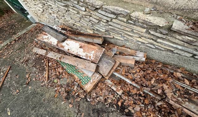 Bricolage lot planches et palettes