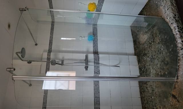 Bricolage ensemble salle de bain