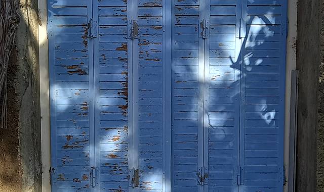 Bricolage volet de porte fenêtre