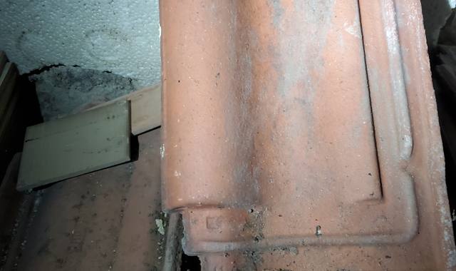 Bricolage 120 tuiles environ