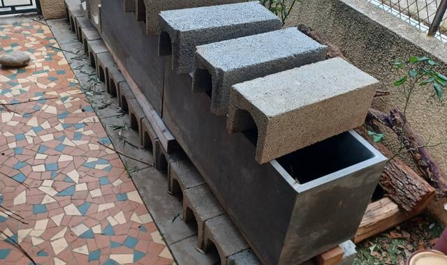 Bricolage 22 parpaing chaînage en béton