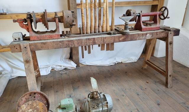 Bricolage Tourà bois ancien 100 cm entre pointes, 45 cm diamètre