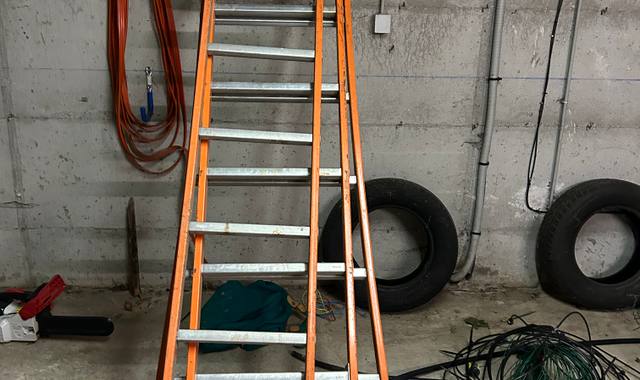 Bricolage une echelle coulissante bon état