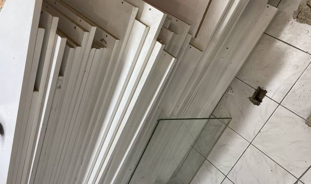 Bricolage nous donnons des planches de bois