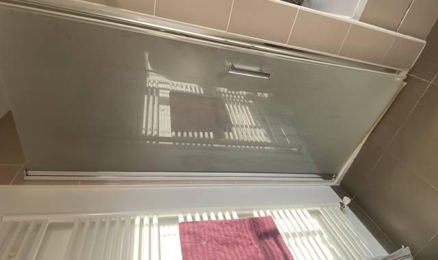 Bricolage porte de douche