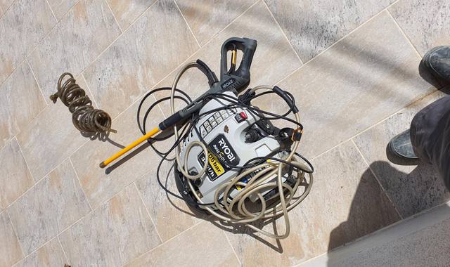 Bricolage laveur haute pression 105 bars Duo clean RYOBI