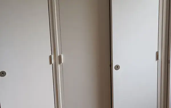 Bricolage portes de placard