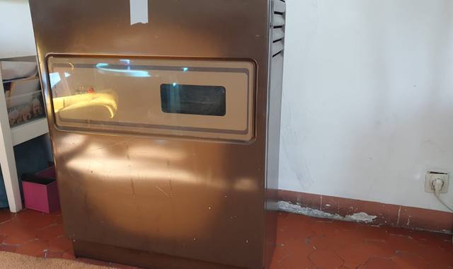 Bricolage poêle à fuel à réparer (sans les tuyaux)