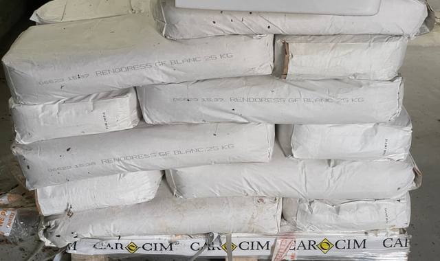 Bricolage dsacs de 25kg d’enduit à la chaux