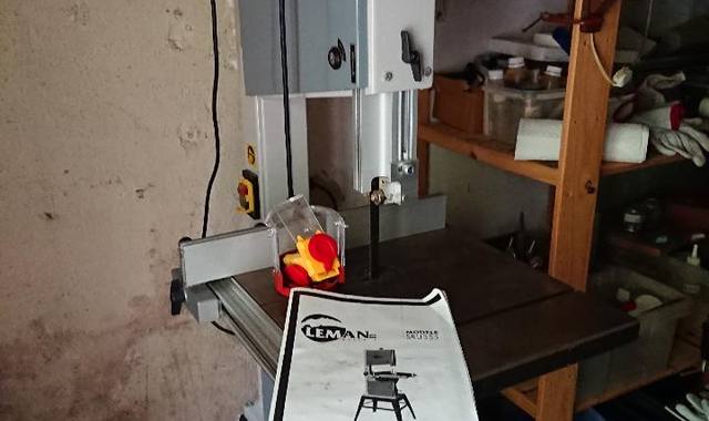 Bricolage scie à ruban SRU 355 LEMAN